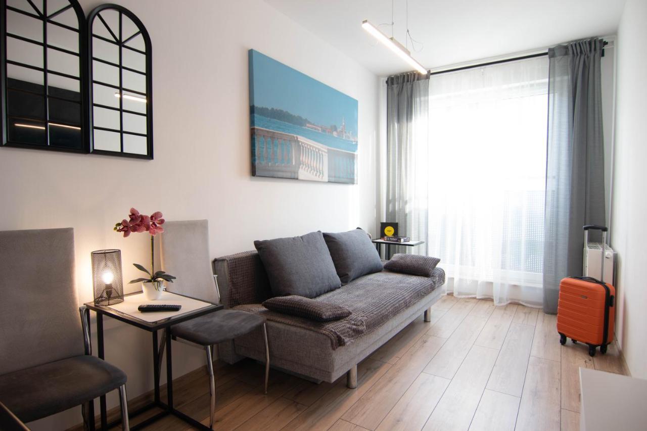 פוזנן Apartament Loftowy Wypoczynek Goldair מראה חיצוני תמונה